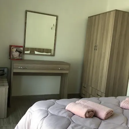 Дом отдыха Constavs House Никити